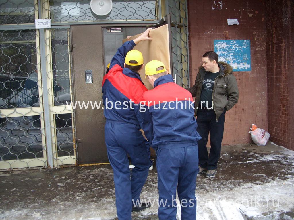 Перевозка стекол для выдвижных дверей 