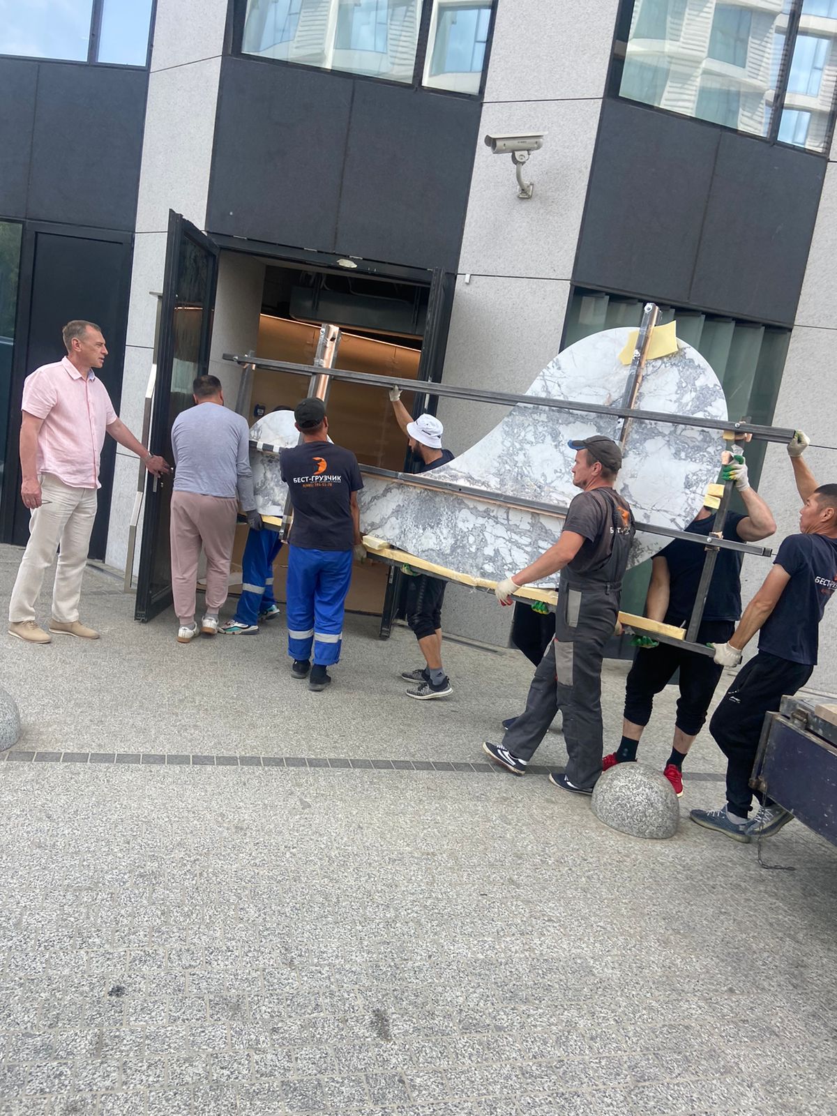 Услуги переезда керамогранита в Москве