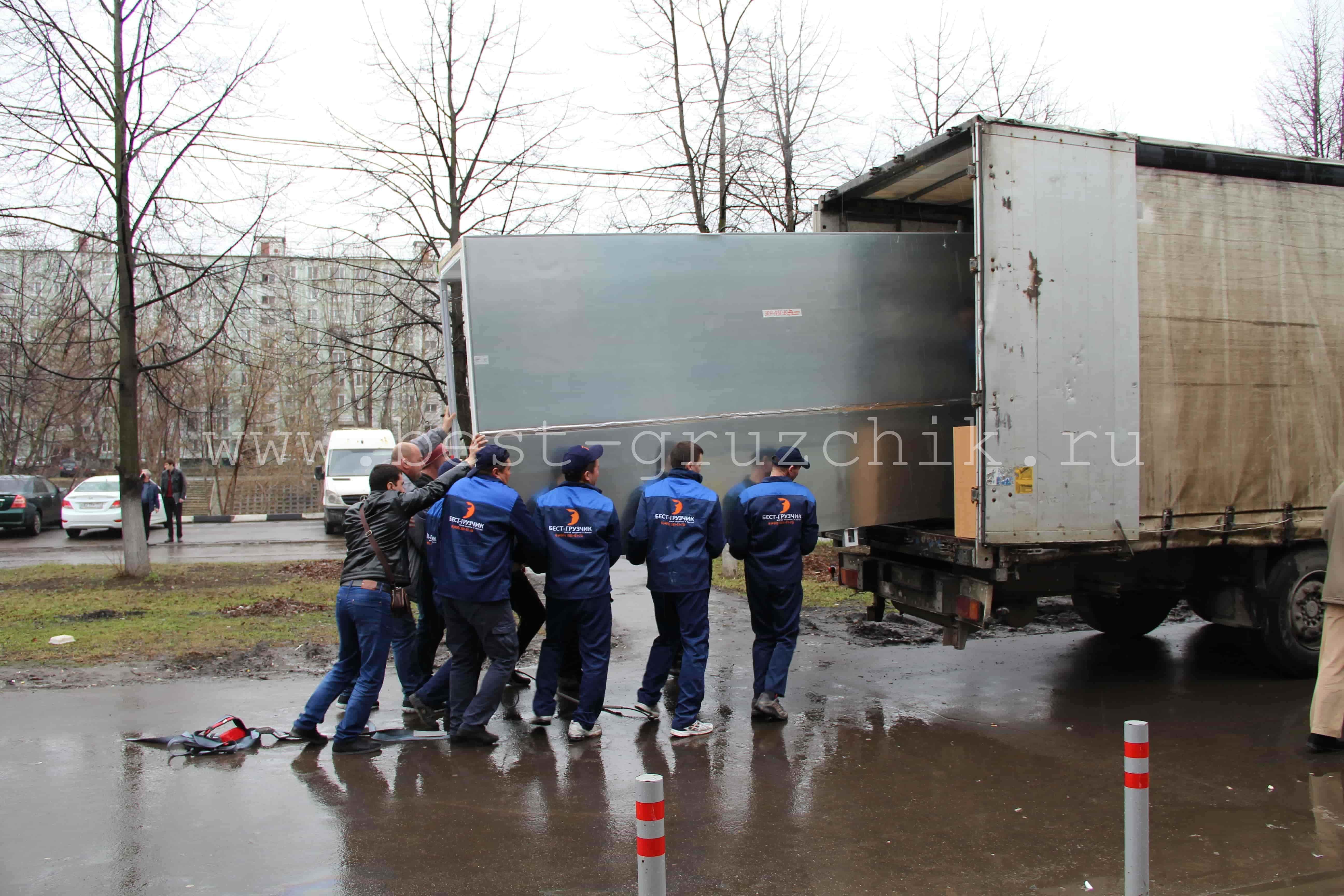 Демонтаж торгового оборудования магазина ВкусВилл 13.04.2017 Демонтаж торгового оборудования магазина ВкусВилл 13.04.2017
