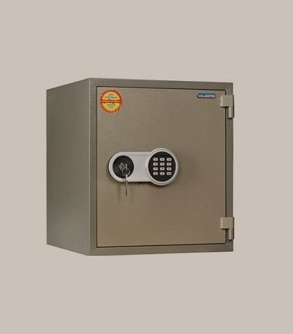 Перевозка маленького сейфа