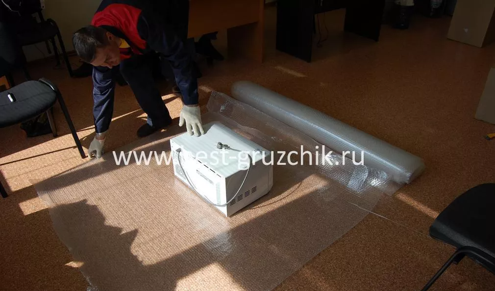 Небольшой офисный переезд в Москве 