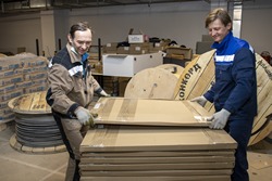 Разгрузка мебели на складе