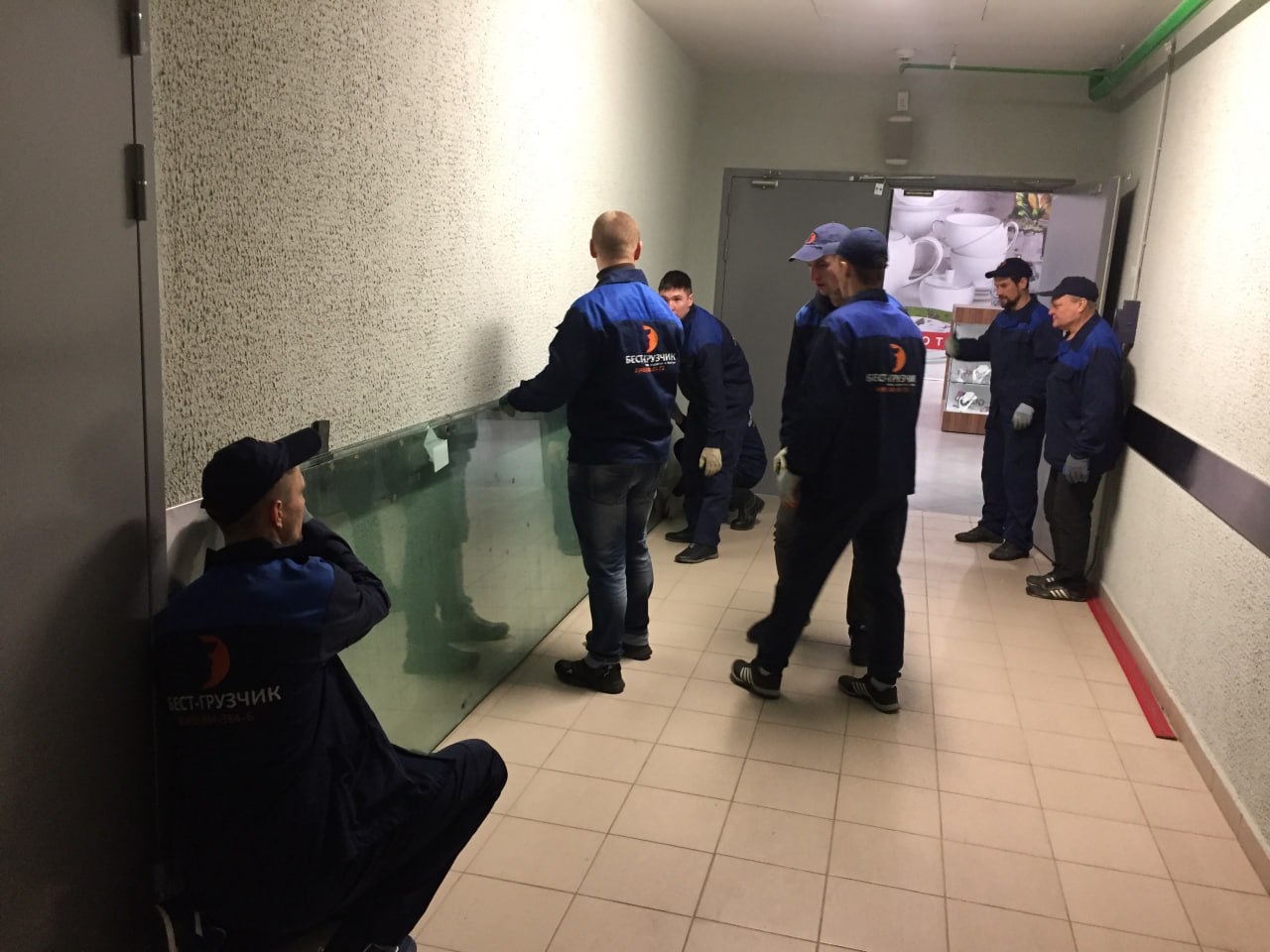 Работы по перевозке стекла в Москве